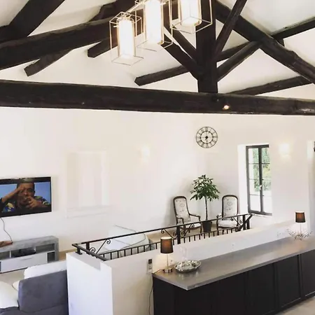 Napoleon בית נופש *